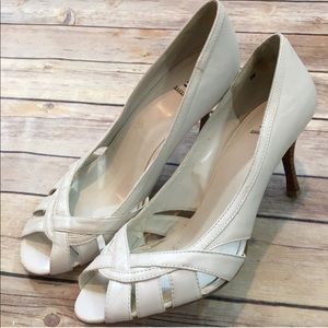 Size 9M Bakers Open Toe Strappy High Heel Shoes